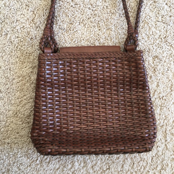 CEM Vintage leather woven crossover purse - Picture 4 of 13